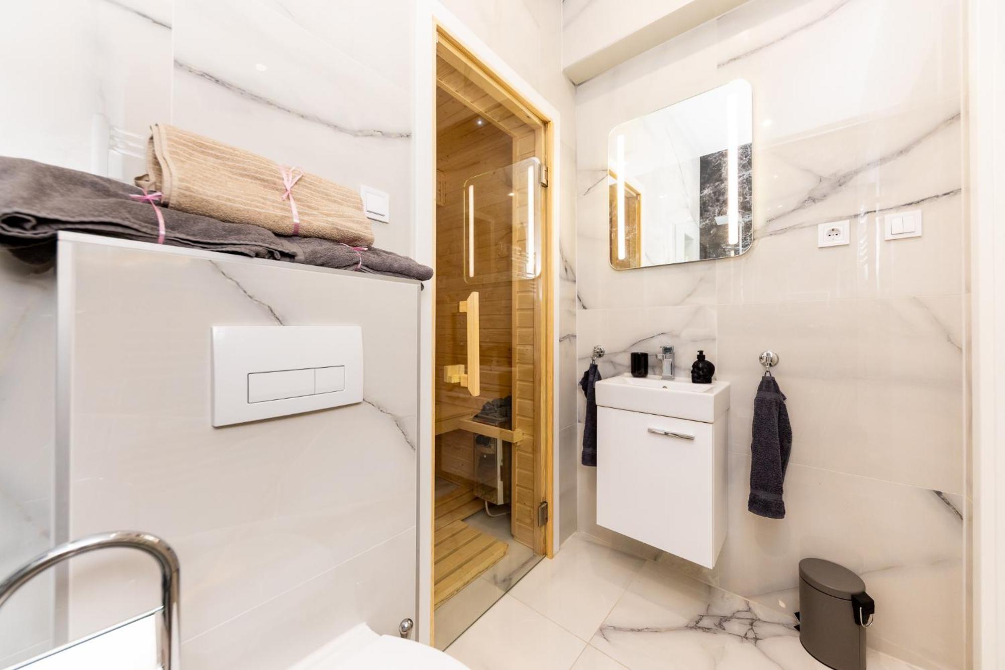 Lux Downtown Apartment Budapest Exterior photo